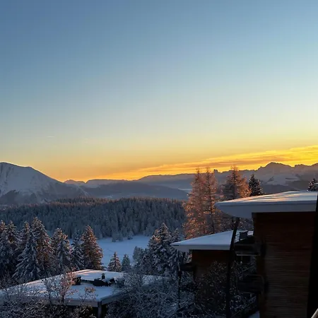 Mystic Mountain Apartment *